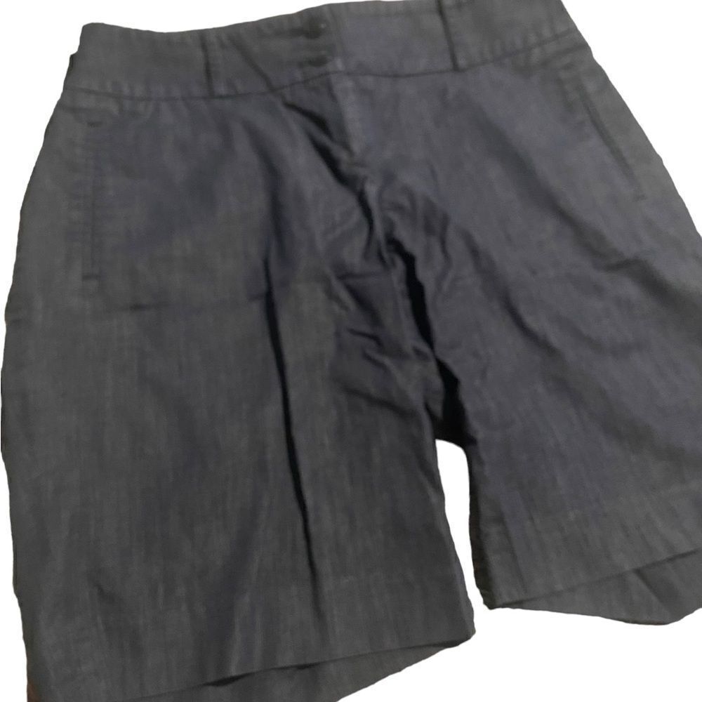 Ann Taylor size 4 shorts excellent condition see pics